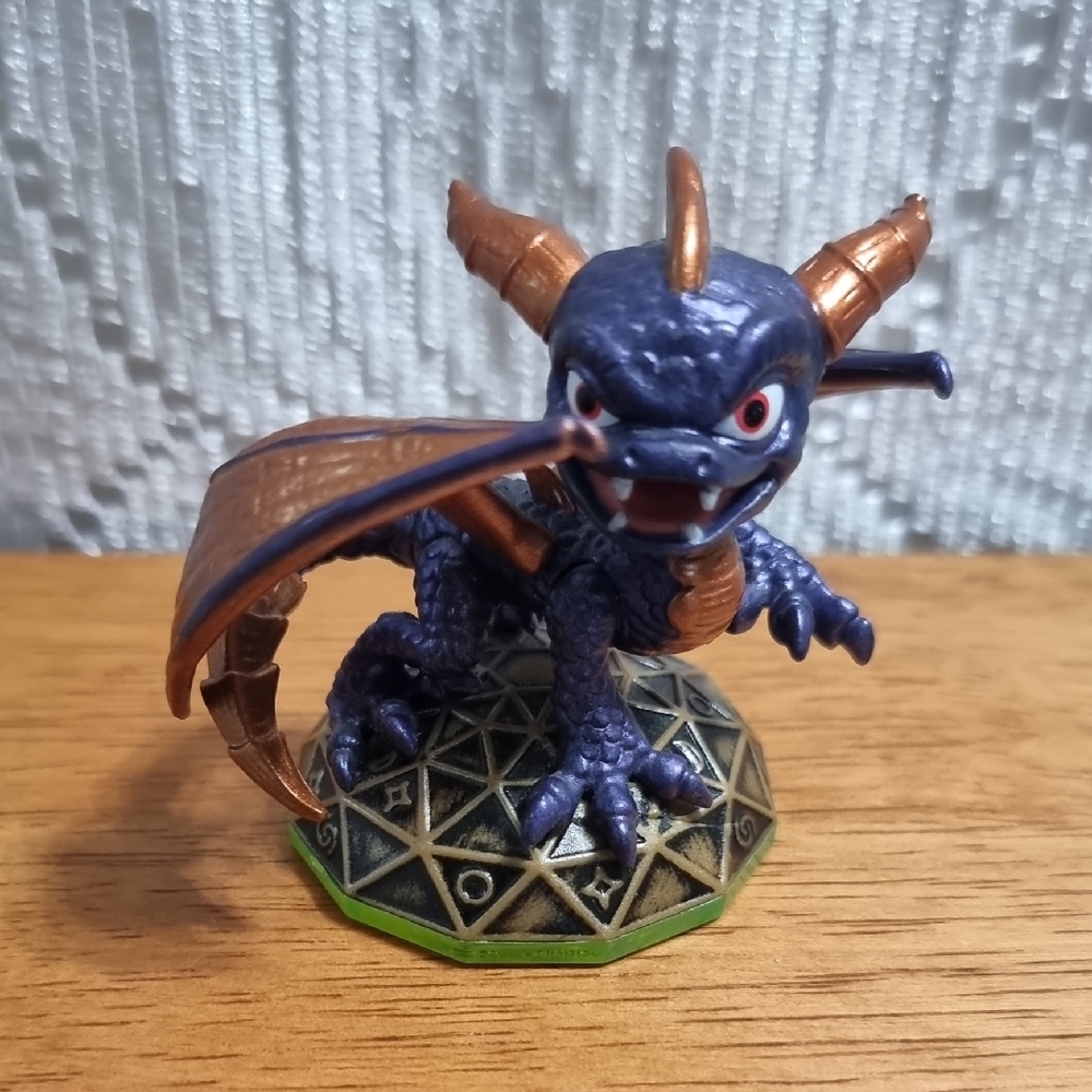 Skylanders: Spyro's Adventure: Spyro Series 1 Activision 2011